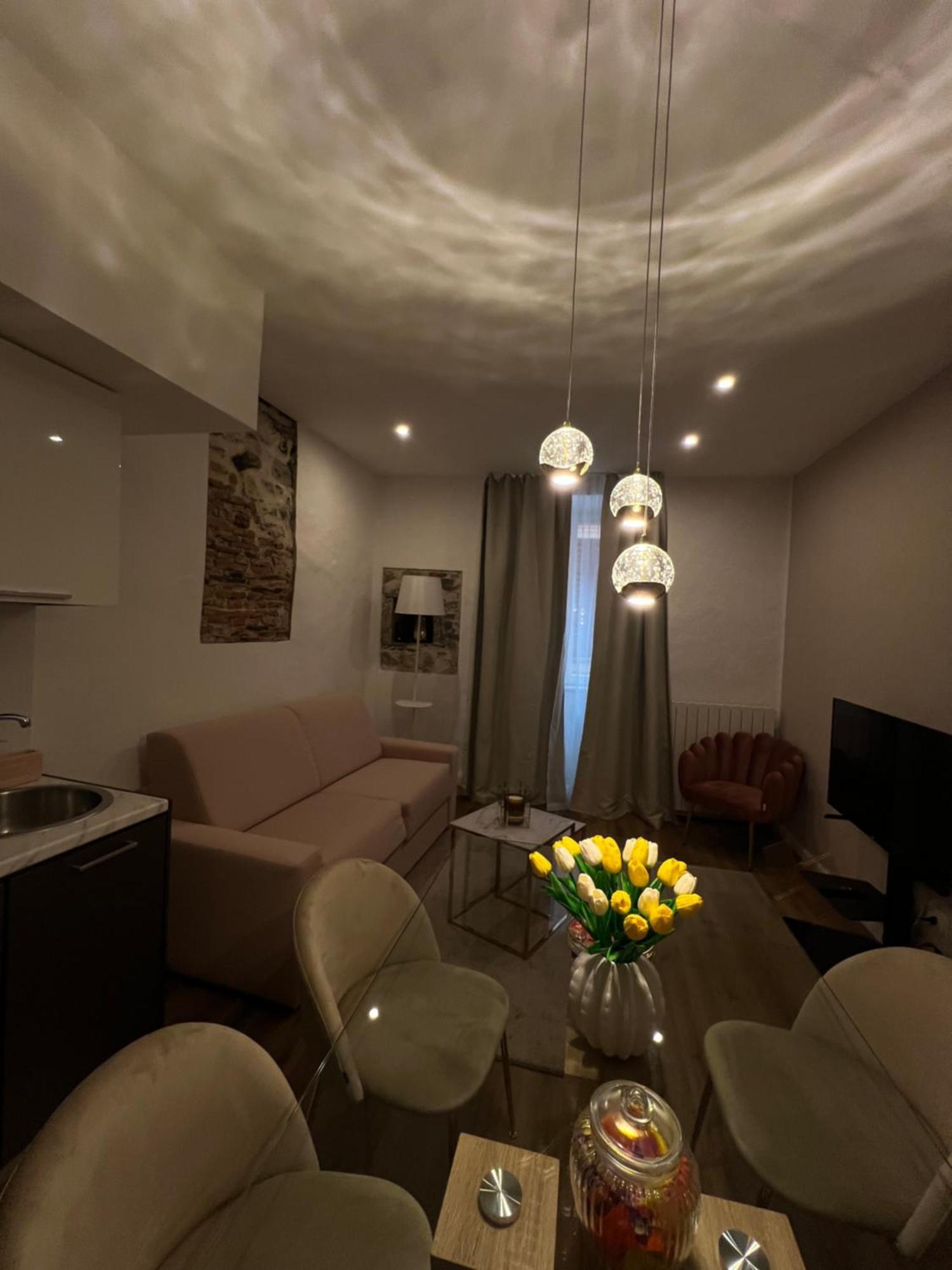 Residenza San Rocco "Suite Sul Lago" 奥尔塔圣朱利奥 外观 照片