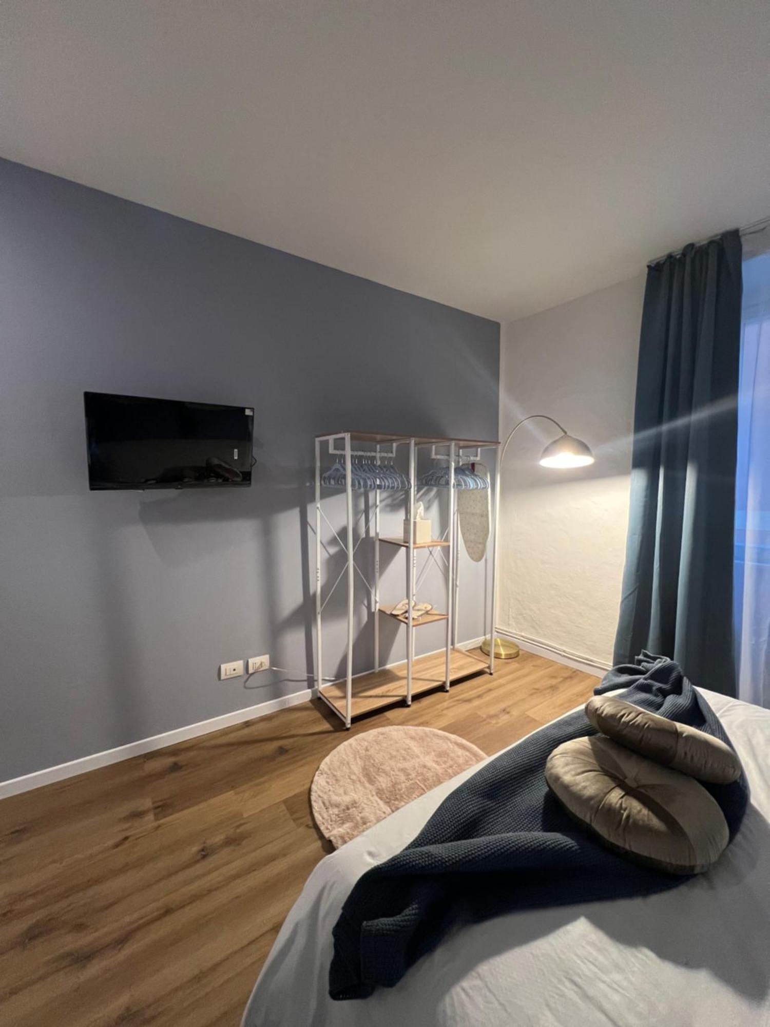 Residenza San Rocco "Suite Sul Lago" 奥尔塔圣朱利奥 外观 照片