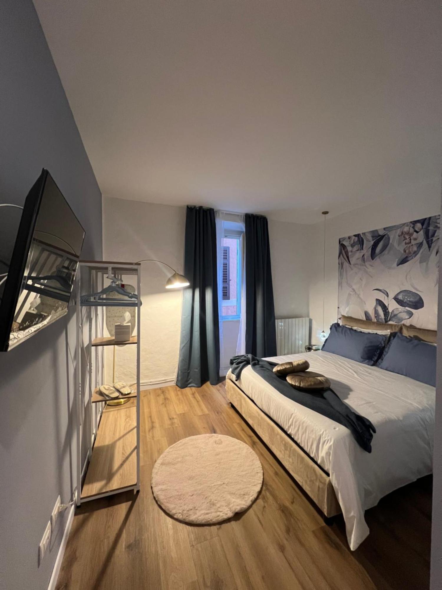Residenza San Rocco "Suite Sul Lago" 奥尔塔圣朱利奥 外观 照片